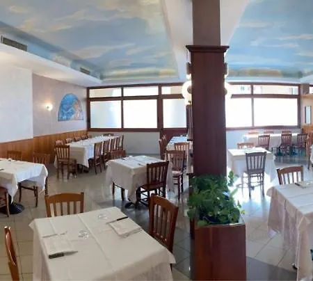 Nettuno Alojamento de Acomodação e Pequeno-almoço 4*